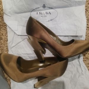Size 7 Prada heels